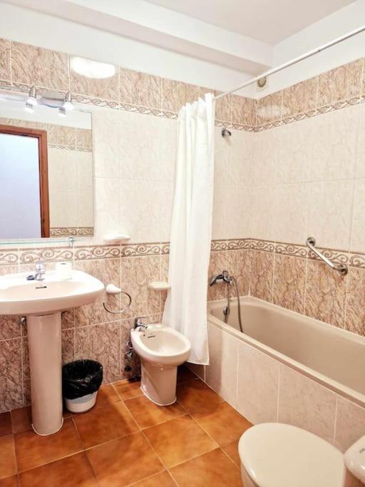 Comfortable Centrally Located Apartment Playa Fanabe Exterior photo